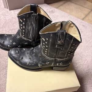 Sendra studded western bootie